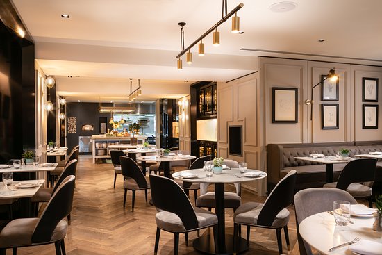Kitchen at Holmes